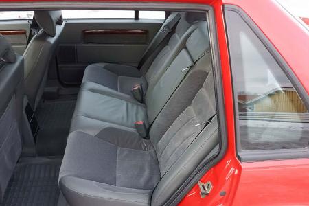 Volvo 940 2.3 Turbo Classic (1998)