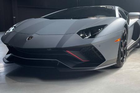 Lamborghini Aventador Ultimae 2021