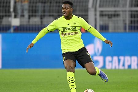 Im Fokus bei zwei Strafraum-Szenen, die das Spiel prägten: Vergab völlig freistehend eine Kopfball-Großchance (15.), wenig später verursachte seine ausgefahrene Hand den Elfmeter, der zum 0:1 führte (38.). Fälschte nach dem Seitenwechsel einen Schussversuch von Morelo unglücklich ins Netz ab, später wurde ihm das als Eigentor angerechnet (54.).