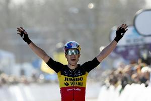 Radsport: Van Aert triumphiert beim Heimrennen