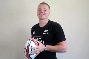 Nächster Schritt: Rugby-Talent Segner debütiert für Topklub Blues