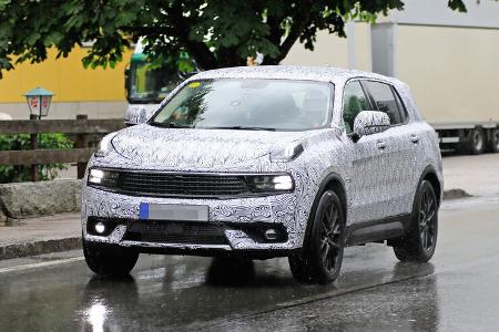 Erlkönig Lotus SUV