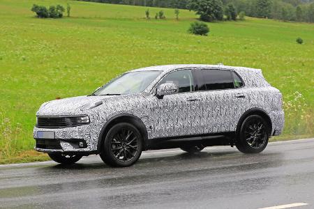 Erlkönig Lotus SUV