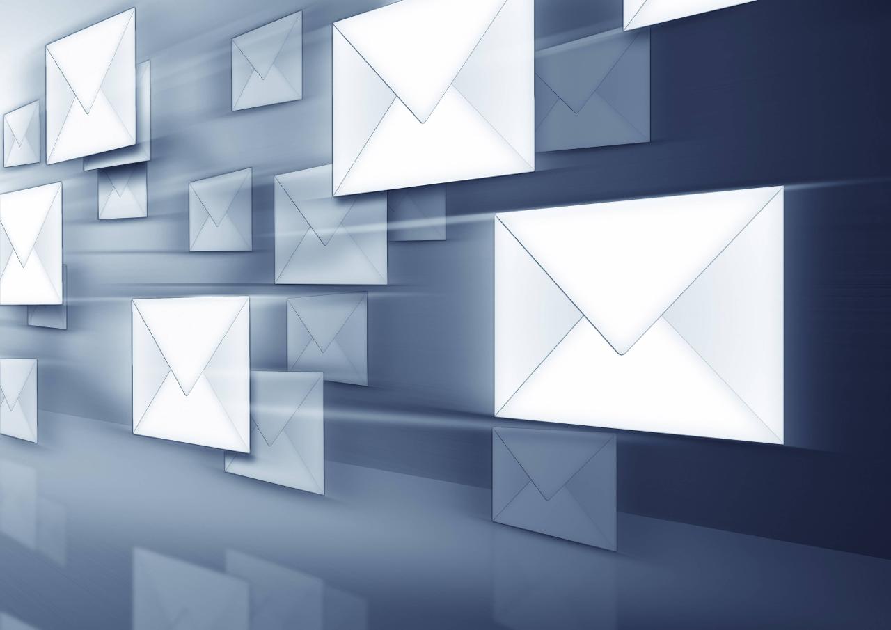 neue email adresse machen web de