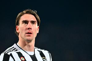 Rassistische Gesänge gegen Juve-Star Vlahovic: AC Florenz muss 10.000 Euro zahlen