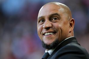 Für guten Zweck: Roberto Carlos läuft für englisches Kneipenteam auf