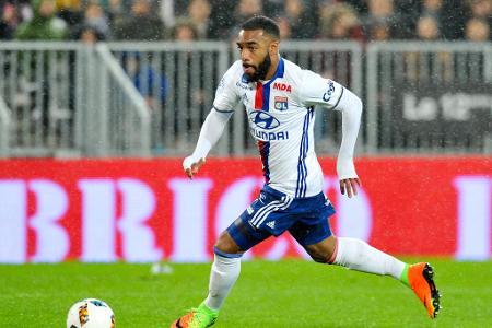 Teuerster Verkauf: Alexandre Lacazette (53 Mio. Euro)