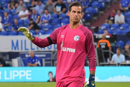 Gilt als 'sehr wichtiger Faktor, gerade verbal in der Kabine', wie Sportchef Rouven Schröder verriet. Allerdings will Langer, der an einem Kreuzbandriss laboriert, seine Torwarthandschuhe laut 'Bild' nach der Saison wohl an den Nägeln hängen. Ob man den 37-Jährigen zu einer weiteren Saison als Backup überreden kann, ist fraglich.