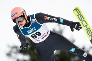 Geiger zur Halbzeit Fünfter - Stoch führt