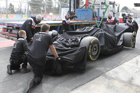 Guanyu Zhou - Alfa Romeo - Formel 1 - Test - Barcelona - 25. Februar 2022