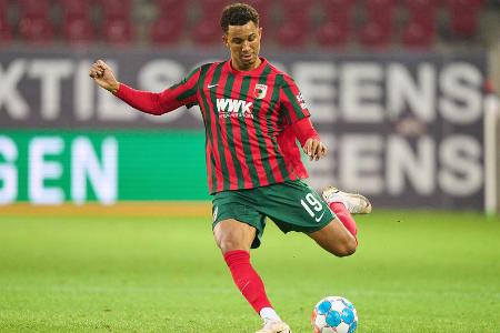 Agierte auf der linken Seite der neu formierten Augsburger Abwehrkette. Wurde von Hazard im eigenen Strafraum gleich zwei Mal ins Karussell geschickt, ehe der Belgier zur BVB-Führung abschloss (35.). Auch nach dem Seitenwechsel brach der BVB meist über seine Uduokhais Abwehrseite durch.