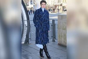 "Star Wars"-Star Daisy Ridley: Abstrakter Look bei Fashion Week Paris