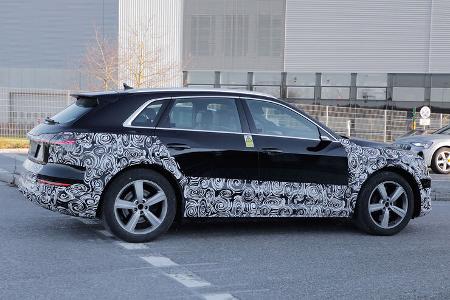 Erlkönig Audi E-Tron