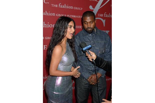 Im Mai 2018 machte Kanye während eines Interviews mit 'TMZ Live' kontroverse Bemerkungen über Sklaverei. 