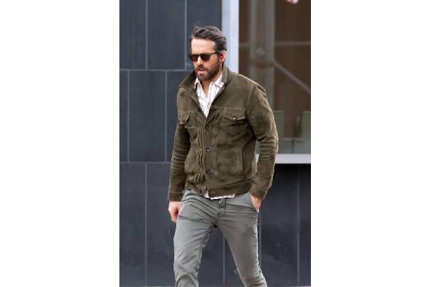 Auch Ryan Reynolds kann sich jederzeit in Deadpool verwandeln. 