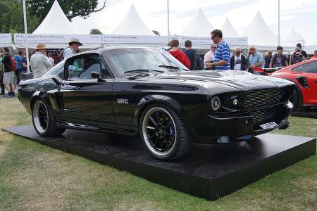 Charge Ford Mustang electric