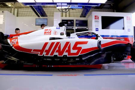 Haas - F1-Test Bahrain - Tag 1 - 10. März 2022