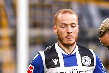 Hatte es im Mittelfeld gegen Bellingham und Dahoud nicht leicht. Mit seinen Pässen sorgte er dennoch immer wieder für kleine Ballbesitzphasen, die der Arminia gut taten. Mit zunehmender Spielzeit baute er allerdings auch stark ab.