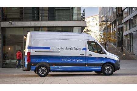 Mercedes e-Sprinter Transporter mit Elektroantrieb