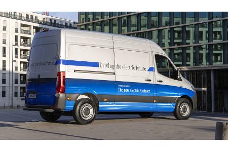 Mercedes e-Sprinter Transporter mit Elektroantrieb