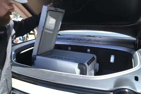 Rivian R1T Camper