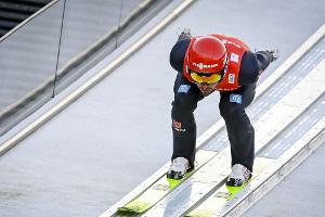 Reihenweise "200er": Kombinierer-Stars fliegen in Oberstdorf