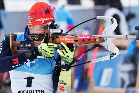 Platz elf im Gesamtweltcup bedeutet eine persönliche Bestleistung. Platz drei im Sprint von Kontiolathi und der Premierensieg in Hochfilzen waren echte Ausrufezeichen - und dennoch kann Kühn nicht ganz zufrieden sein. Mit 30 Jahren muss er endlich eine Führungsrolle im deutschen Biathlon-Team einnehmen. Das wird aber nur gelingen, wenn Kühns Stehendschießen endlich mehr als reines Glücksspiel ist.