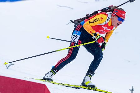 Nach ihrem starken Winter 2020/21 gehörte Janina Hettich dieses Mal von Beginn an zum A-Kader, konnte die guten Ergebnisse der Vorsaison allerdings nicht bestätigen und musste ihren Platz mehrfach räumen. Erst beim Saisonabschluss in Oslo ließ die 25-Jährige mit Platz neun im Massenstart aufhorchen. Zufrieden kann Hettich mit dieser Ausbeute nicht sein.