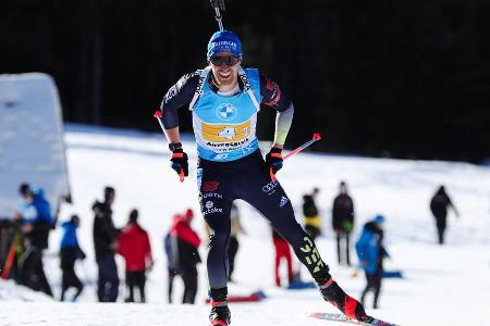 Der 25-Jährige ist DIE deutsche Überraschung der Saison: Zobel rückte dank konstant solider Ergebnisse im IBU Cup spät ins Weltcup-Team auf und meisterte den Schritt absolut ansprechend. Im zweiten Rennen schoss er sich bereits in die Top 10, legte in der Folge ein ordentliches Staffeldebüt hin und beendete das Jahr als Achter des Massenstarts von Oslo. Die Erwartungen hat der Neuling übererfüllt.