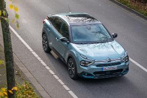 Fast 9.000 E-Franzosen verlieren Federn