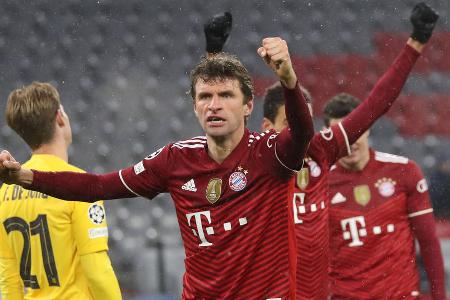 Die Prüfungs- und Beratungsgesellschaft 'Deloitte' hat ein Ranking der umsatzstärksten europäischen Fußballklubs veröffentlicht. Mit dem FC Bayern und Borussia Dortmund sind auch zwei Bundesligisten in der Top 15 vertreten. Die Münchner hängen dabei sogar den FC Barcelona oder Paris Saint-Germain ab. Die 'Geldrangliste' der Saison 2020/21: Die Prüfungs- und Beratungsgesellschaft 'Deloitte' hat ein Ranking der umsatzstärksten europäischen Fußballklubs veröffentlicht. Mit dem FC Bayern und Borussia Dortmund sind auch zwei Bundesligisten in der Top 15 vertreten. Die Münchner hängen dabei sogar den FC Barcelona oder Paris Saint-Germain ab. Die 'Geldrangliste' der Saison 2020/21:
