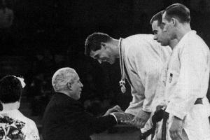 Judo-Denkmal mit viel Silber: Klaus Glahn wird 80