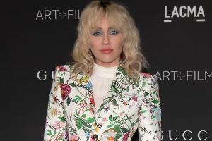 "Vom Blitz getroffen": Flugzeug von Miley Cyrus gerät in einen "Sturm"