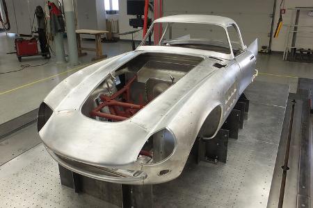 Skoda 1100 OHC Coupé, Roh-Karosserie