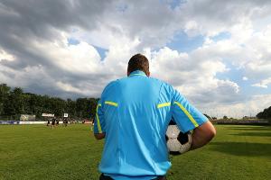 Ukrainischer FIFA-Schiedsrichter in Hamburger Landesliga