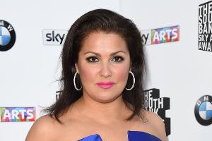 Anna Netrebko verurteilt Putins Krieg in der Ukraine