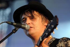 "Höllenfahrt": Drogensucht kostete Pete Doherty fast seine beiden Füße