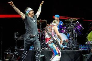 Red Hot Chili Peppers feiern ihren Stern auf dem Walk of Fame