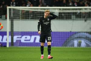 Dämpfer vor Barca: Ideenlose Frankfurter patzen gegen Fürth