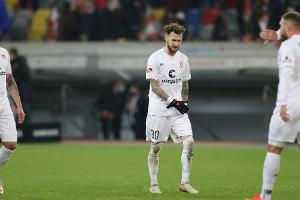 St. Pauli verliert in Rostock und gibt Tabellenführung ab