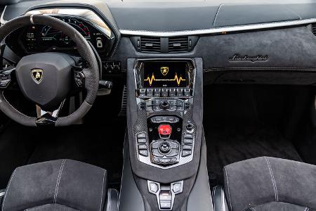 Lamborghini Aventador Ultimae 2021