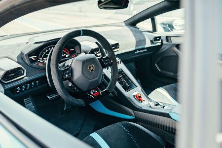 Lamborghini Huracan STO