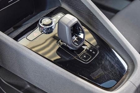 Polestar 2, Interieur