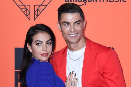 Neues Familienfoto: Cristiano Ronaldo zeigt seinen ganzen 