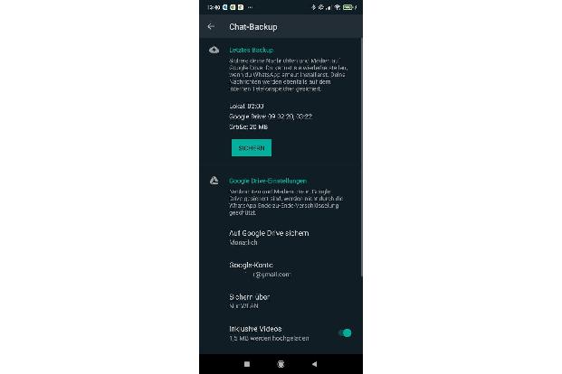 Die Chats in Whatsapp lassen sich problemlos in der Cloud sichern, um sie auf einem neuen Smartphone wieder herzustellen. Hier das Beispiel auf einem Android-Smartphone.