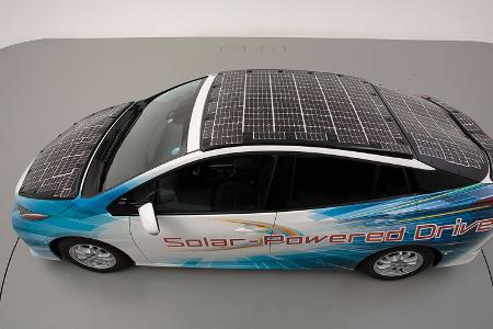 Toyota Prius PHEV Solar