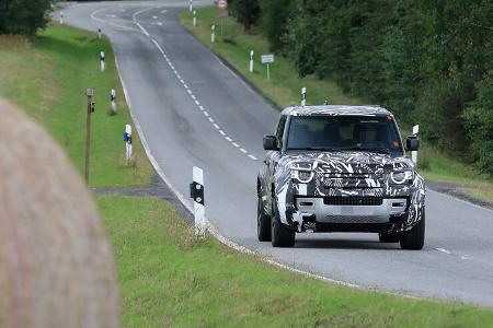 Erlkönig Land Rover Defender 130