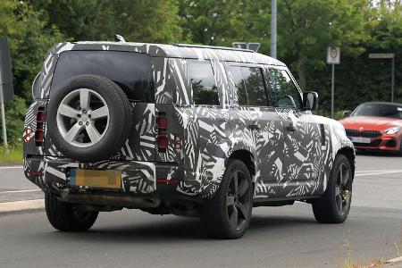 Erlkönig Land Rover Defender 130