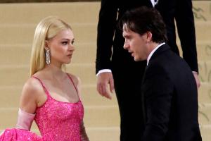 Brooklyn Beckham und Nicola Peltz: Offizielle Hochzeitsfotos sind da!