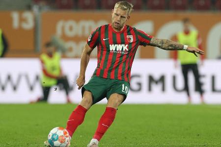 MITTELFELD: Arne Maier (bis 64.) - Note: 3,5 - Stellte die Räume im Mittelfeld zwar gut zu, stand aber insgesamt klar im Schatten vor Dorsch neben ihm. Konnte dessen Einsatzbereitschaft nicht imitieren. Im Passspiel verschenkte er mit leichten Ungenauigkeiten obendrein oftmals gute Ausgangssituationen.